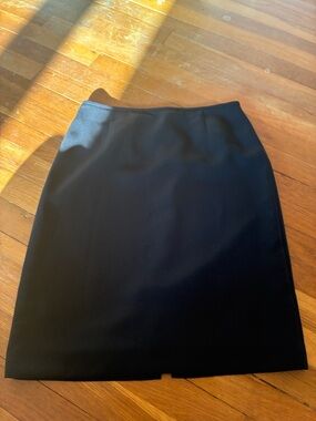 NWOT Tags Tahari Pencil Skirt